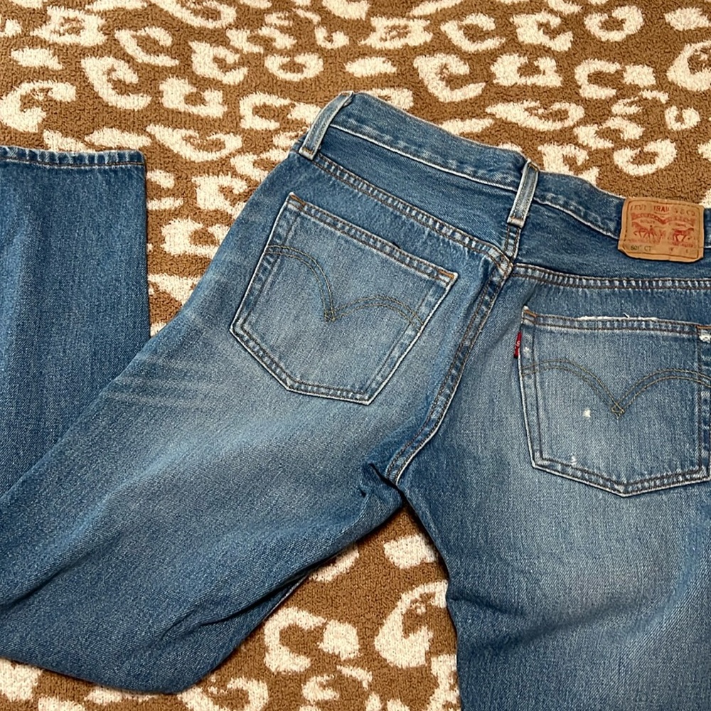Levi’s size 25